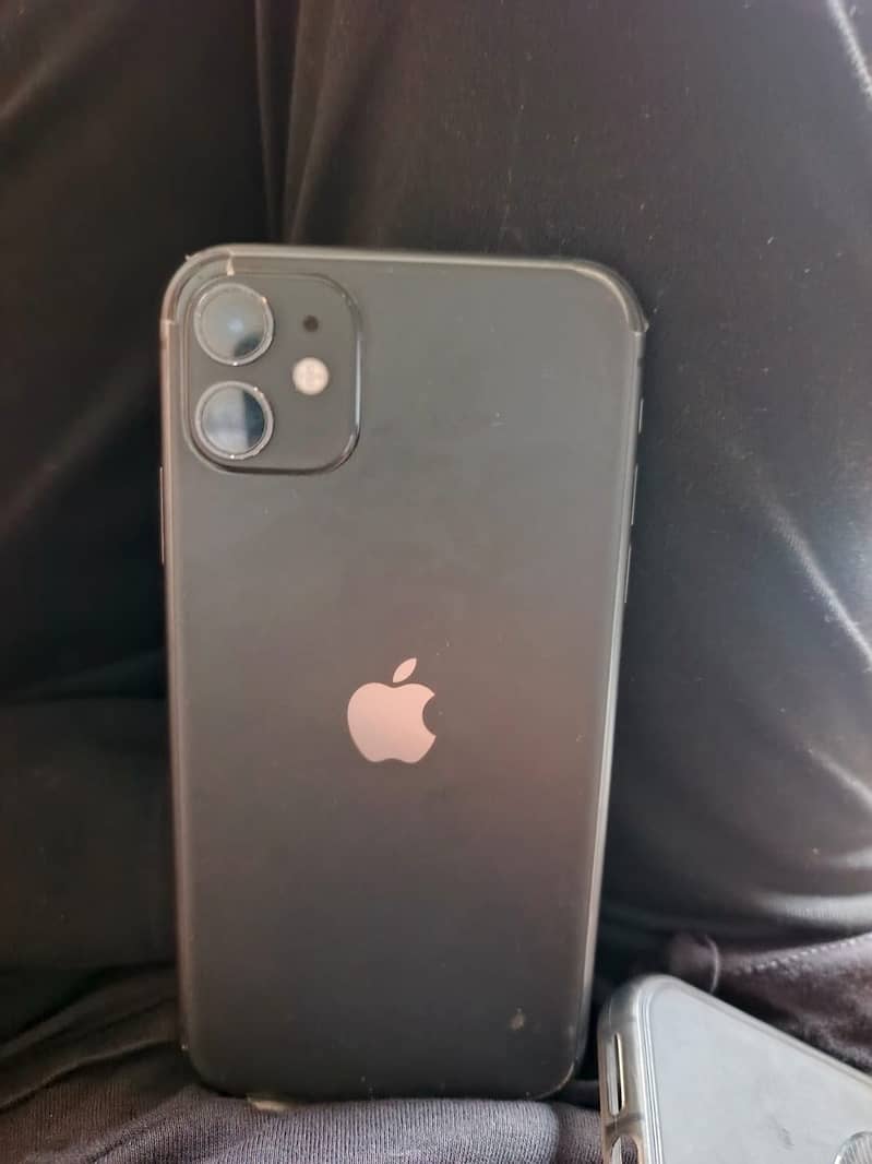 Apple iPhone 11 0