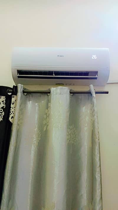 Haier AC 1 Ton Candy DC inverter