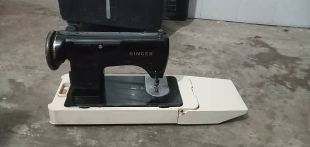 Original Singer Sewing Machine / Silayi Machine for sale