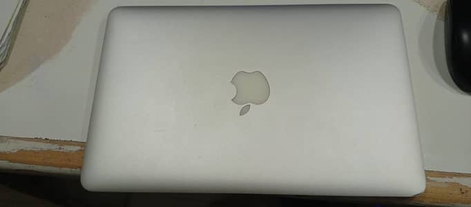 apple Model: : MacBook Air -era