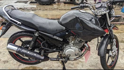 Yama ybr g 125cc model 2018 red color document clear all okay