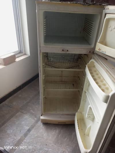 I bought a new refrigerator. And sale the refigerator