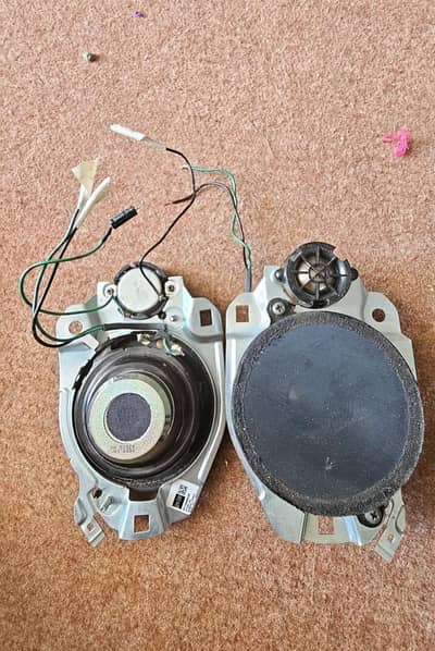 Original Branded speakers Mark Levinson Made in Malaysia