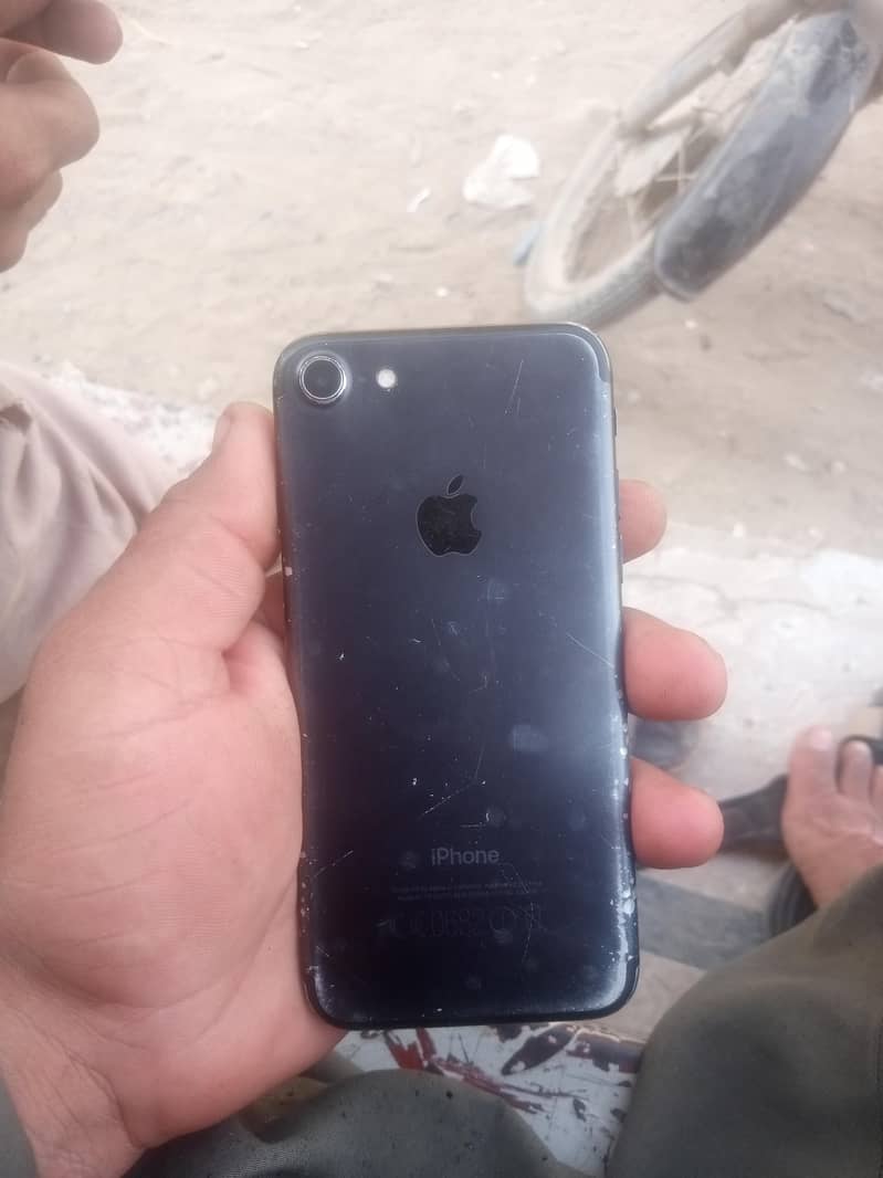 iPhone 7 2