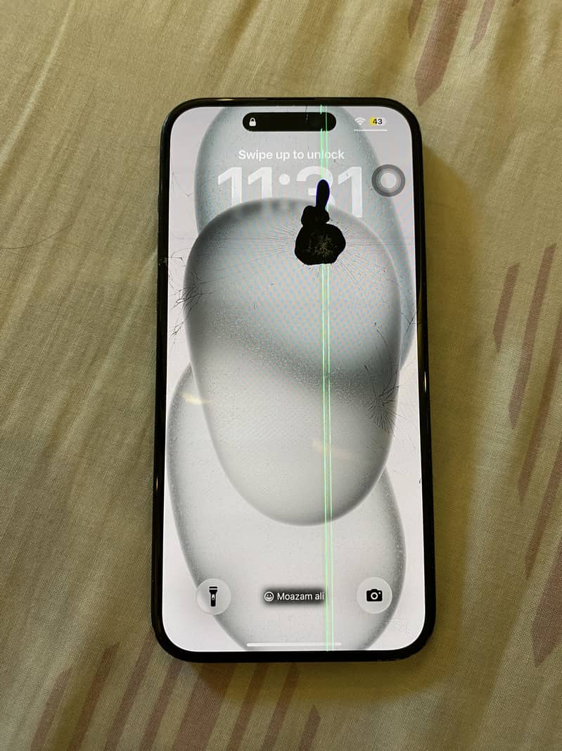 Apple iPhone 15 plus 3