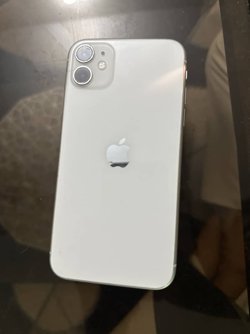 Apple iPhone 11 0