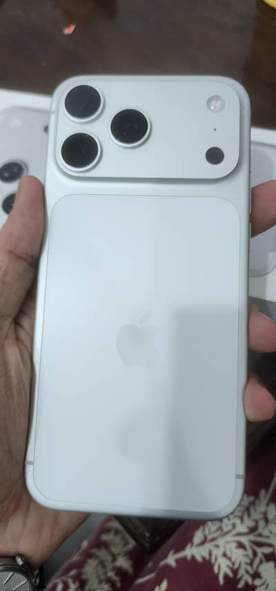 Apple iPhone 17 Pro Max