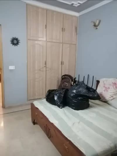 3MARLA HOUSE FOR RENT IN ITTEHAD COLONY ALLAMA IQBAL TOWN