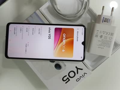 vivo y 05 / 4 +4 64 gb with box charger