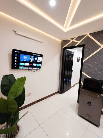 Furnished 1 Bedroom Apartment | Bahria Town | Lahore