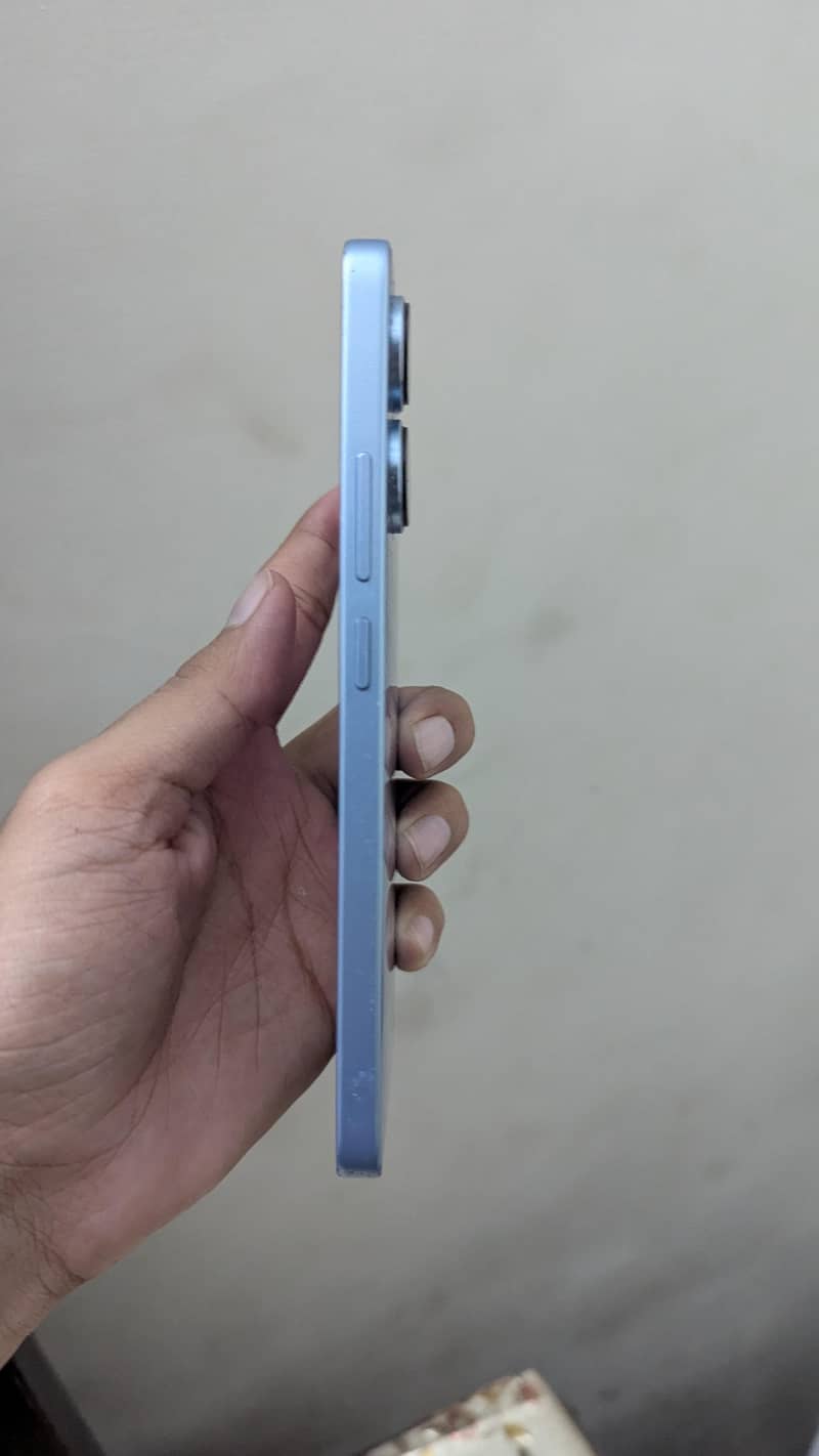 Xiaomi Redmi Note 13 2