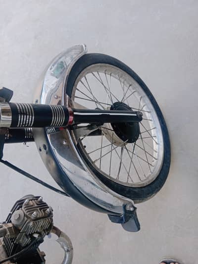 Road prince bike for sale achi condion ignition all ok