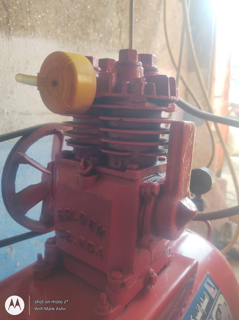 Air field compressor /ہوا بھرنے والی ٹینکی 5