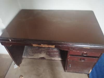 office tables with 6 chairs and one rack