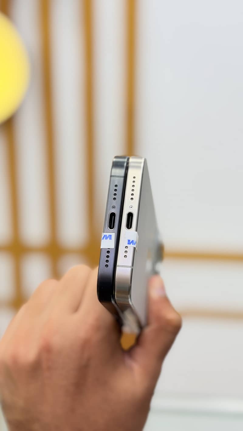 Apple iPhone 15 Pro Max 4