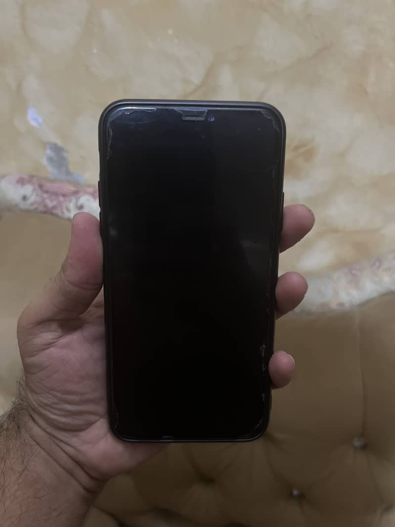 Apple iPhone 11 Pro Max 1