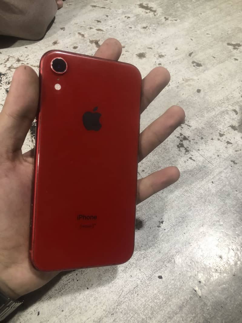 Apple iPhone XR 0