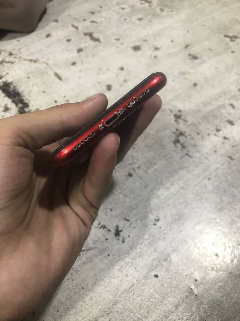 Apple iPhone XR 2