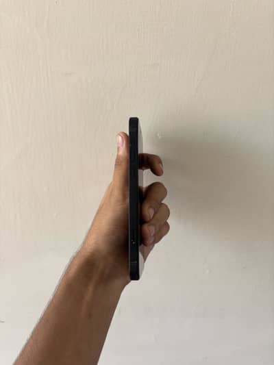Apple iPhone 12 factory unlocked