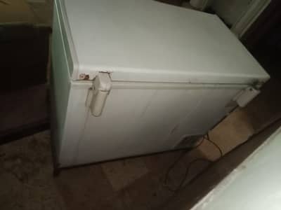 Waves Deep Freezer – Used – Good Working Condition