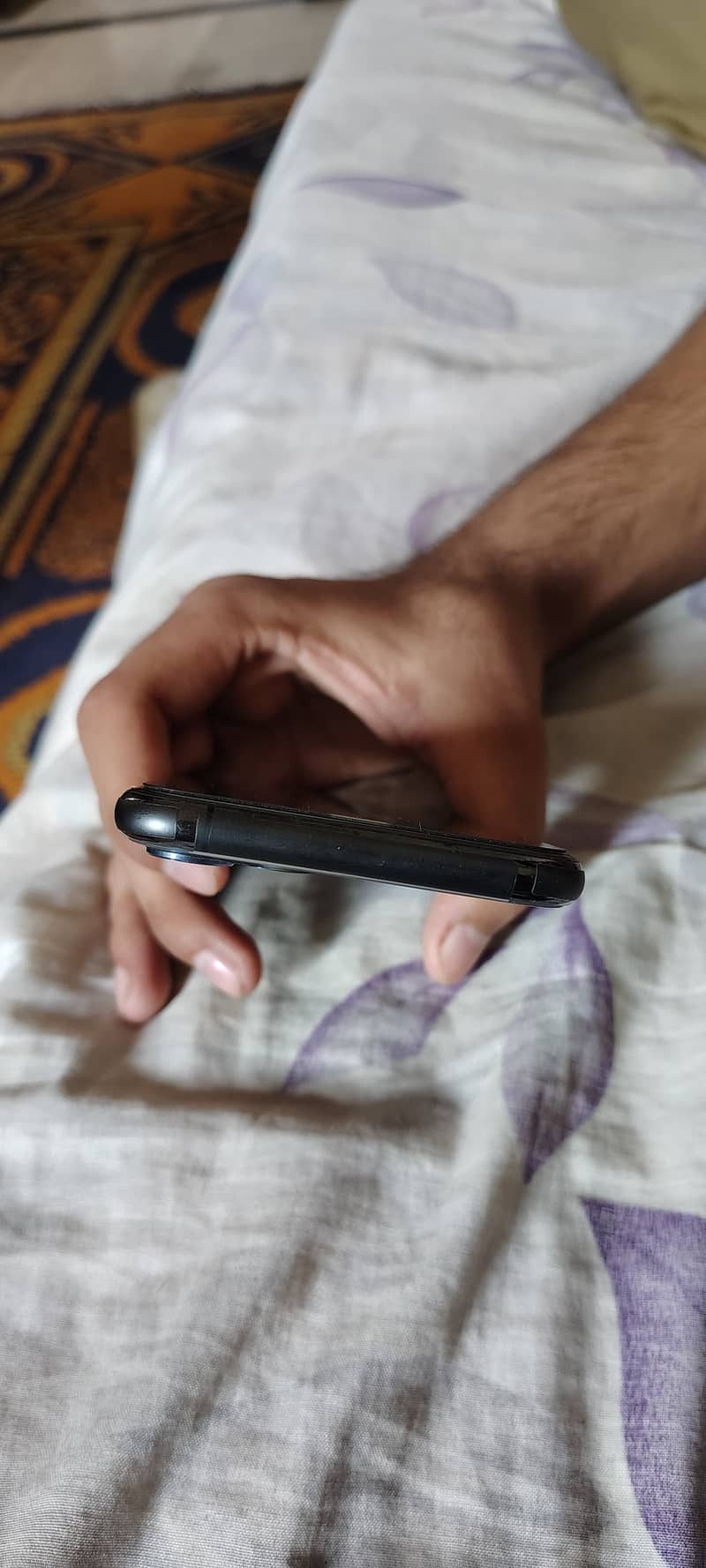 Apple iPhone 11 Pro 7