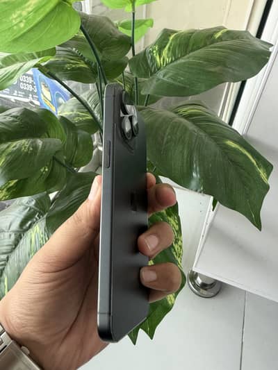 Apple iPhone 15 Pro Max factory unlocked