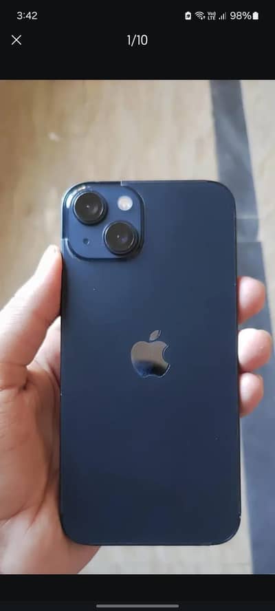 Apple iPhone 13