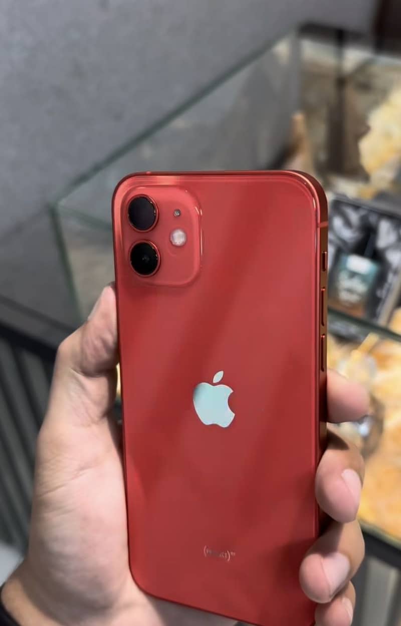 Apple iPhone 12 2