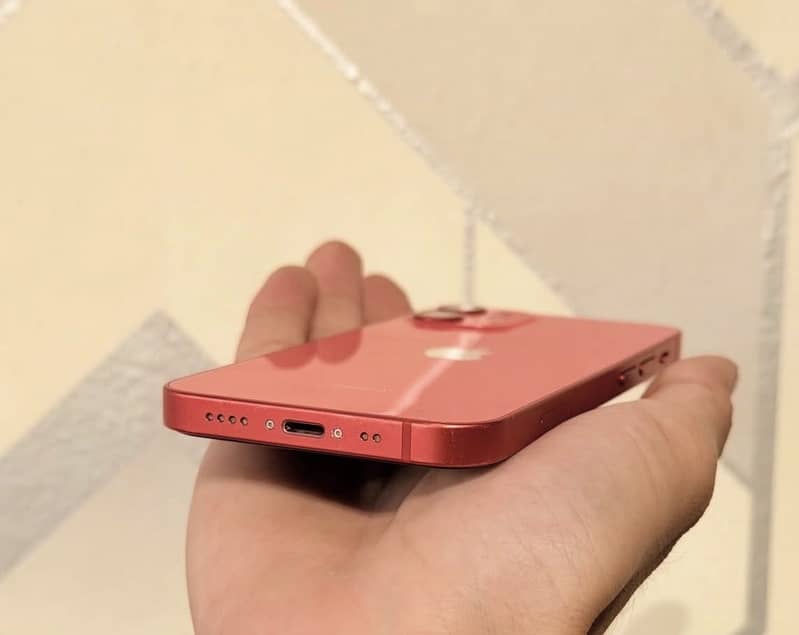 Apple iPhone 12 3