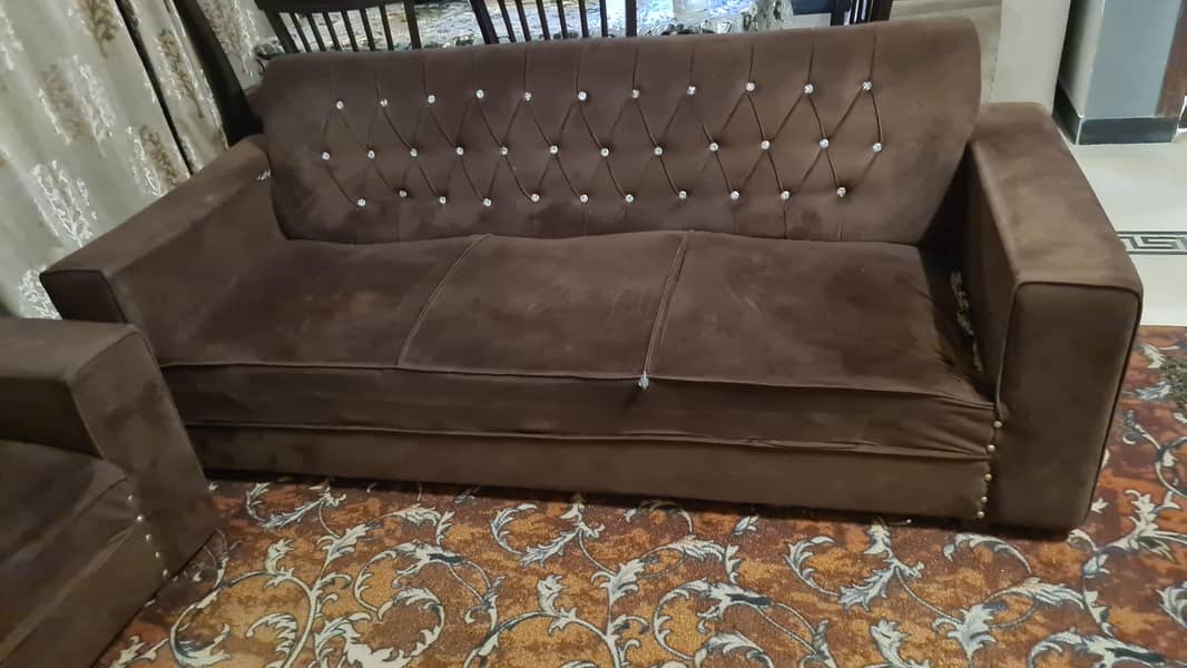 Sofa set . brown colour 2