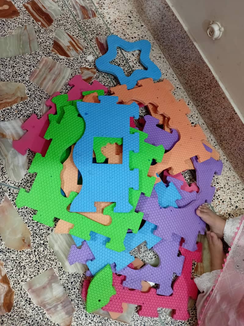 Different Kids Cycle 16