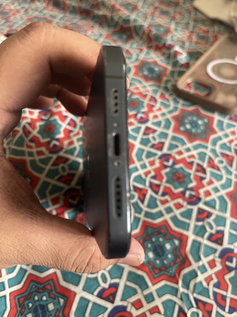 Apple iPhone 12 Pro Max 2