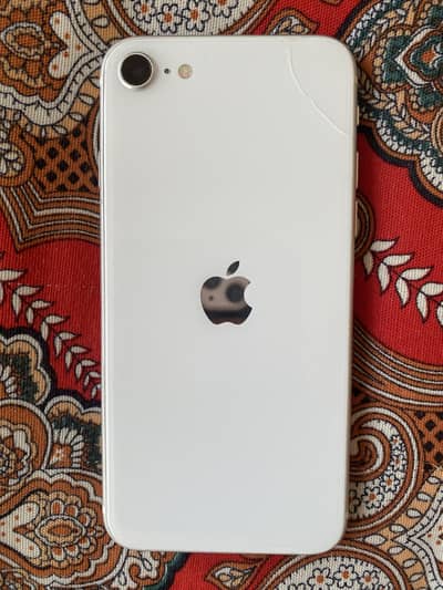 Apple iPhone SE 128 gb 10 by 10 condition 100 percent health
