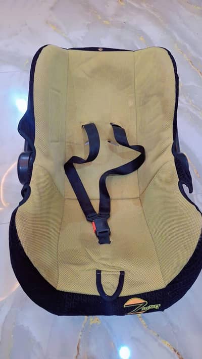 Zubaidas Baby Stroller – Used, Good Condition