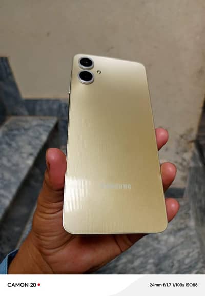 Samsung Mobile A06 with box cabel 4/128