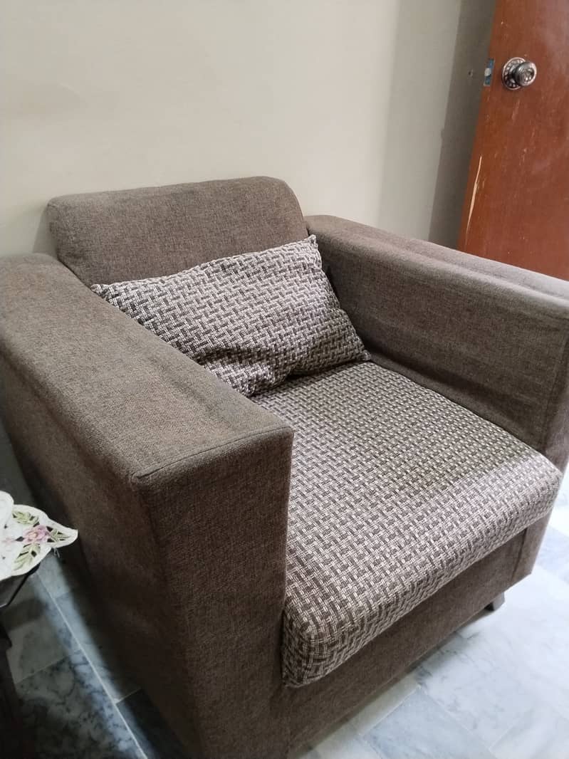 Urgent Sale: 4-Seater Sofa Set in Excellent Condition 1