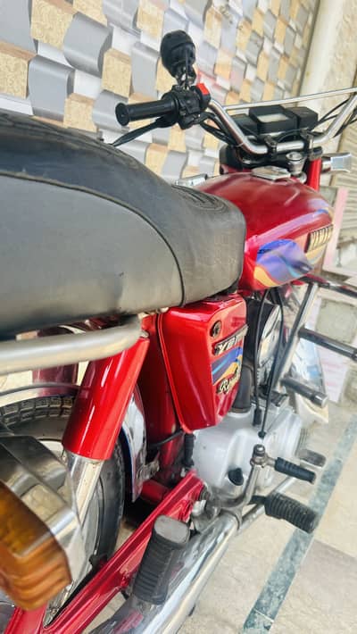 Eyamaha royal 100