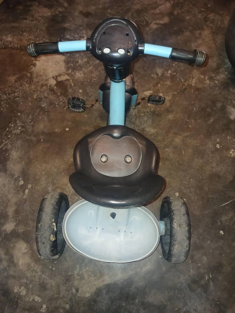 Tricycle 0