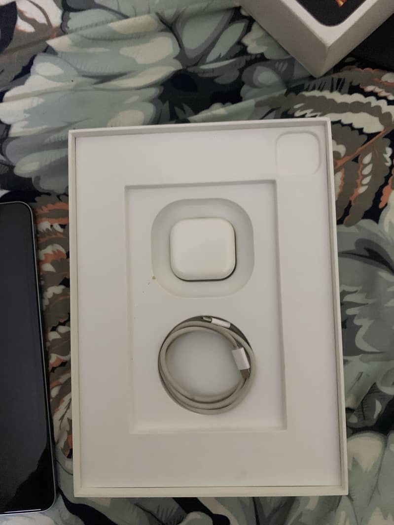 Ipad pro 11” M2 4th generation 8