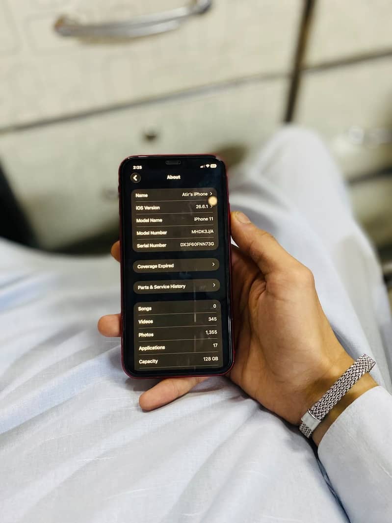 Apple iPhone 11 0