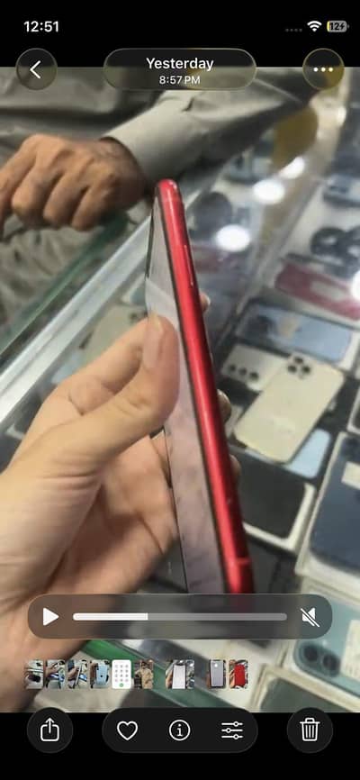 Apple iPhone XR