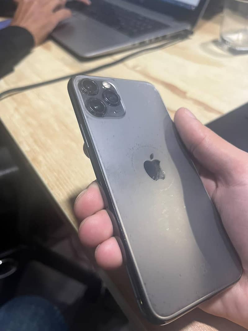 Apple iPhone 11 1