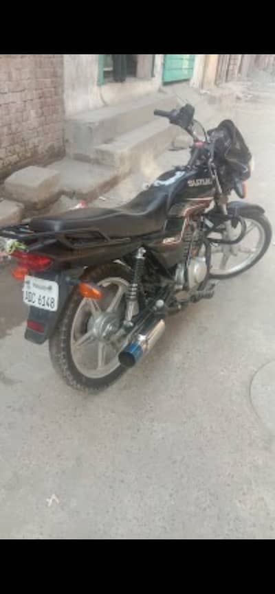 HKS exchaust with bend ,only five day use