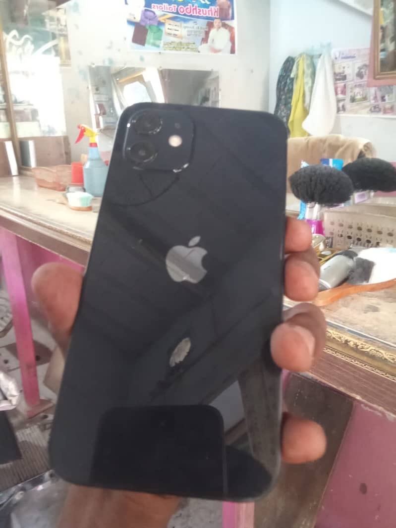 Apple iPhone 12 1