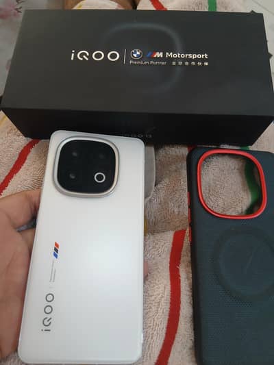 Vivo iQOO 13 BMW Edition 12/256GB | Non-PTA