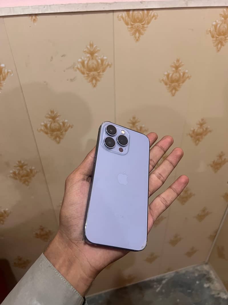 Apple iPhone 13 Pro 6