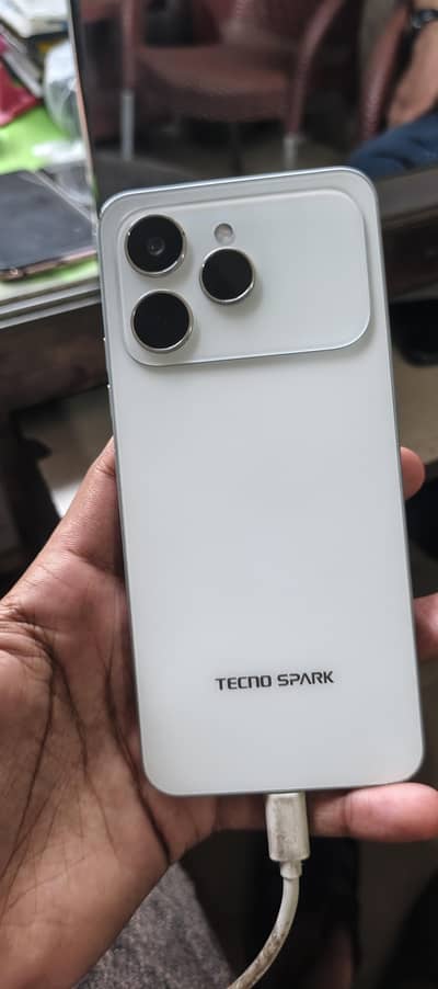 Tecno Spark 40