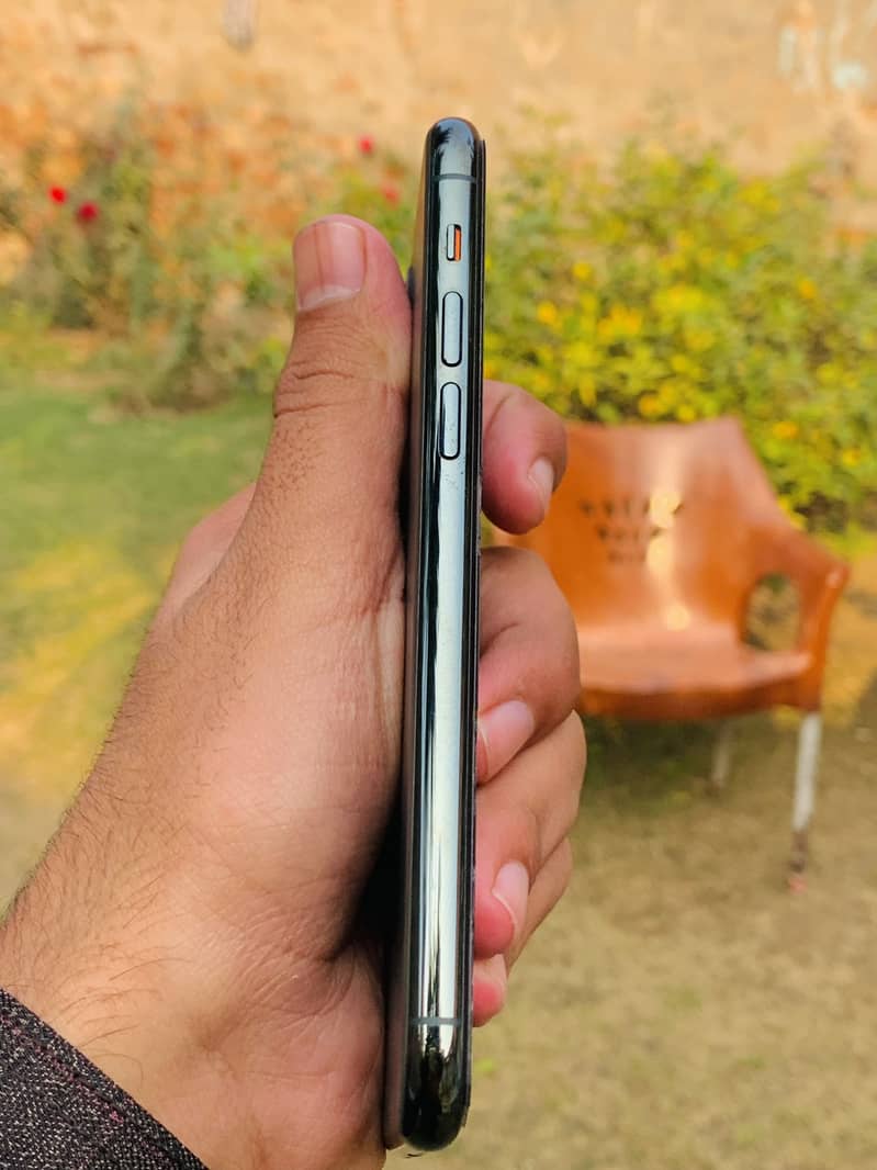 Iphone 11 pro 2