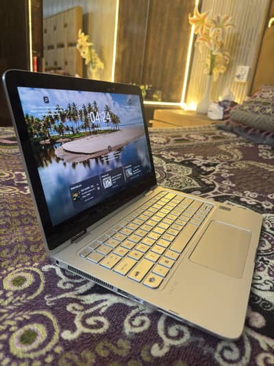 Hp Spectre x360 Rotate i5 5 Generation