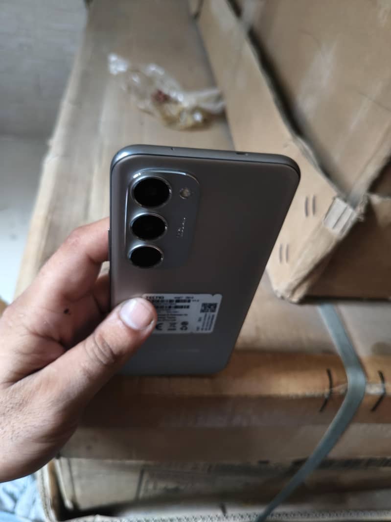 Tecno Spark 40 pro plus 2